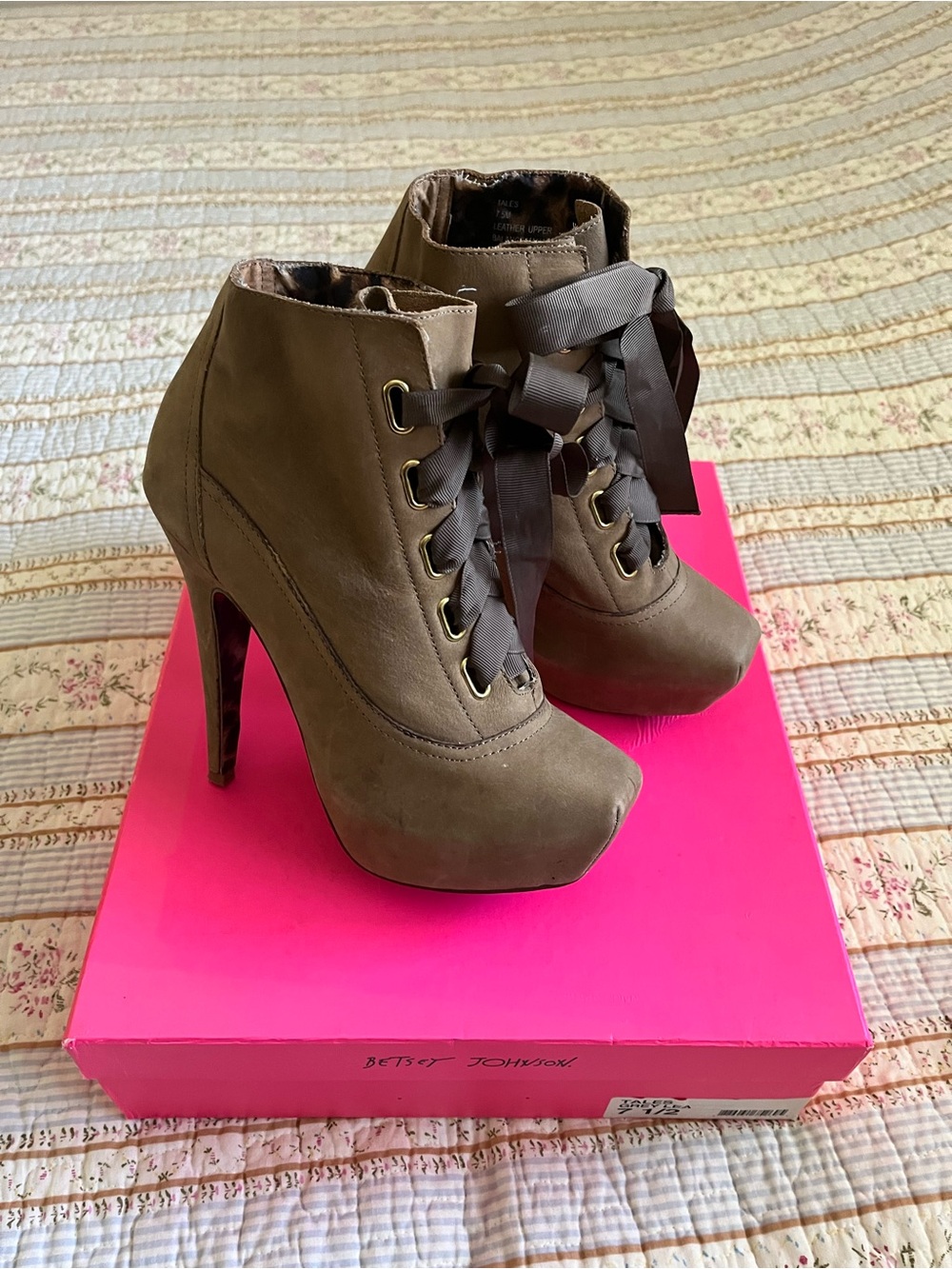 BETSEY JOHNSON LEATHER PLATFORM BOOTIES